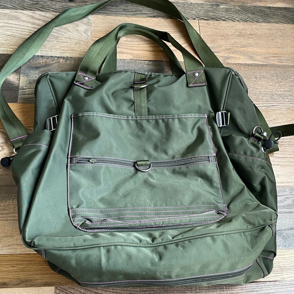 Athleta Olive Green Nylon Travel Tote Shoulder Bag Organizer Purple Large